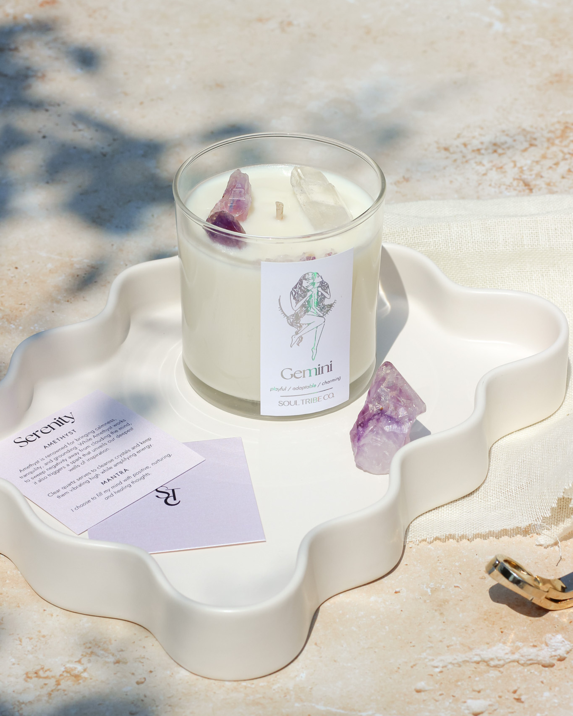 Crystal soy wax candle for Gemini zodiac sign, ideal for birthday gifts, spiritual rituals, and astrology enthusiasts
